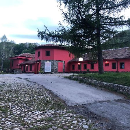 Zlatna Ribka Motel Kokolyane Dış mekan fotoğraf