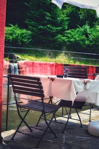 Zlatna Ribka Motel Kokolyane Dış mekan fotoğraf